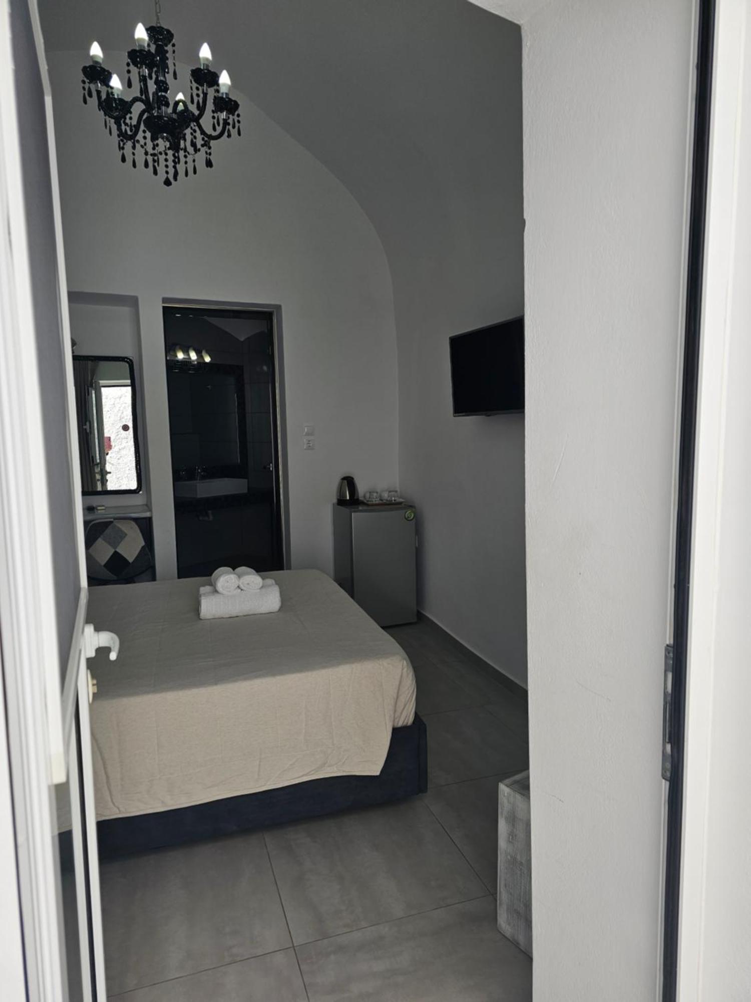 Unique Leta Apartment Fira  Bagian luar foto