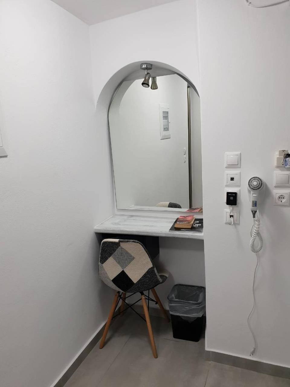 Unique Leta Apartment Fira  Bagian luar foto