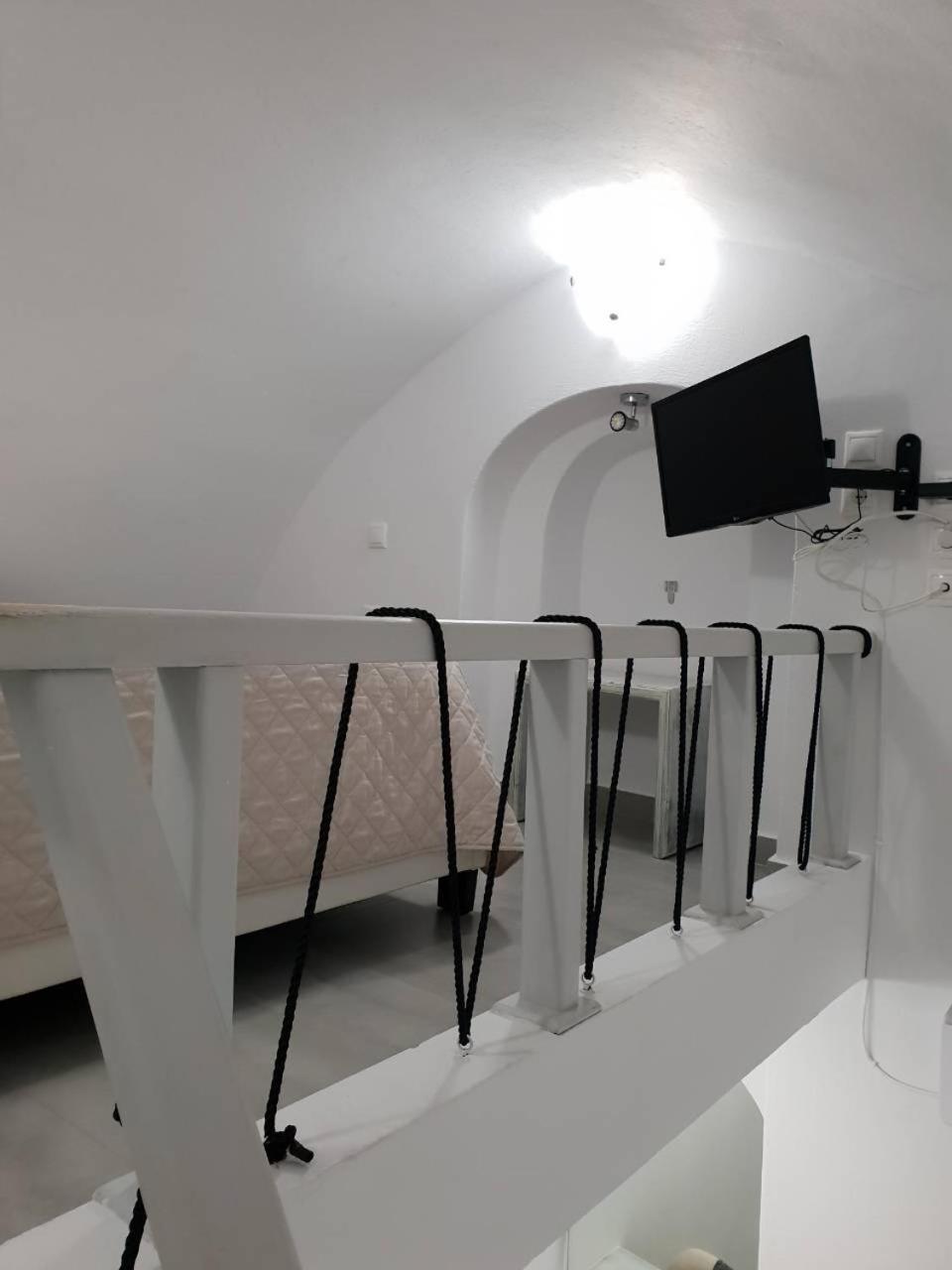 Unique Leta Apartment Fira  Bagian luar foto